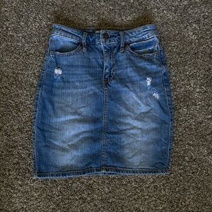 Hollister mini skirt